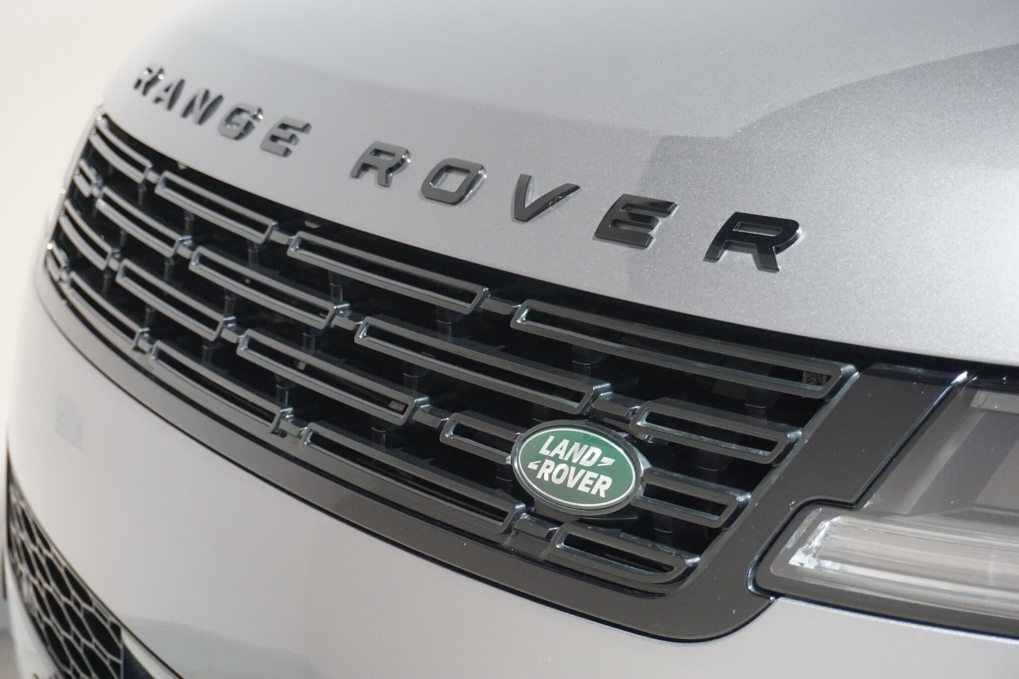 Land Rover Range Rover Sport 3.0 D300 MHEV Dynamic SE SUV 5dr Diesel Auto 4WD Euro 6 (s/s) (300 ps)
